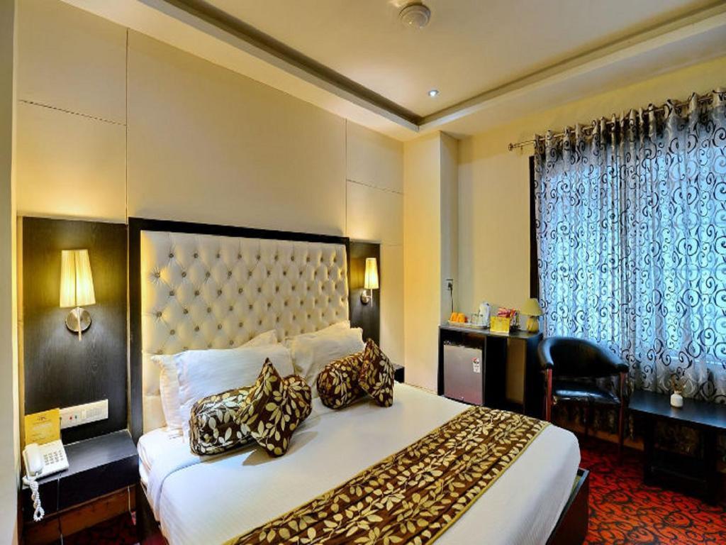 Click Hotel Kohinoor, Ludhiana Luaran gambar